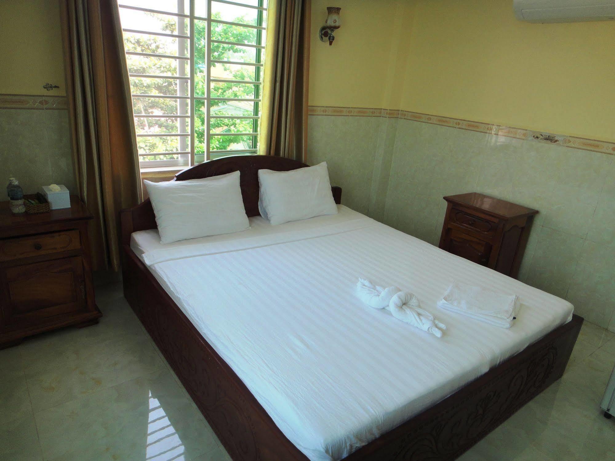 Borey Vatanac Guesthouse Kampot Exterior foto